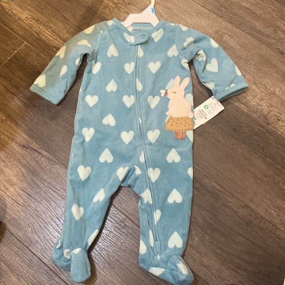 Carter’s fleece sleeper bundle of 2 - Picture 2 of 3